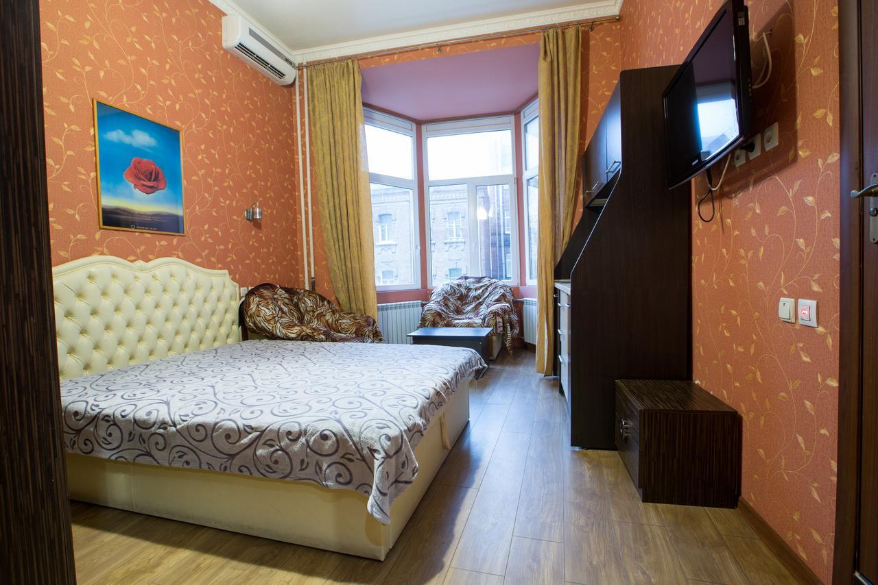 Rymarska Apart Hotel Jarkov Exterior foto
